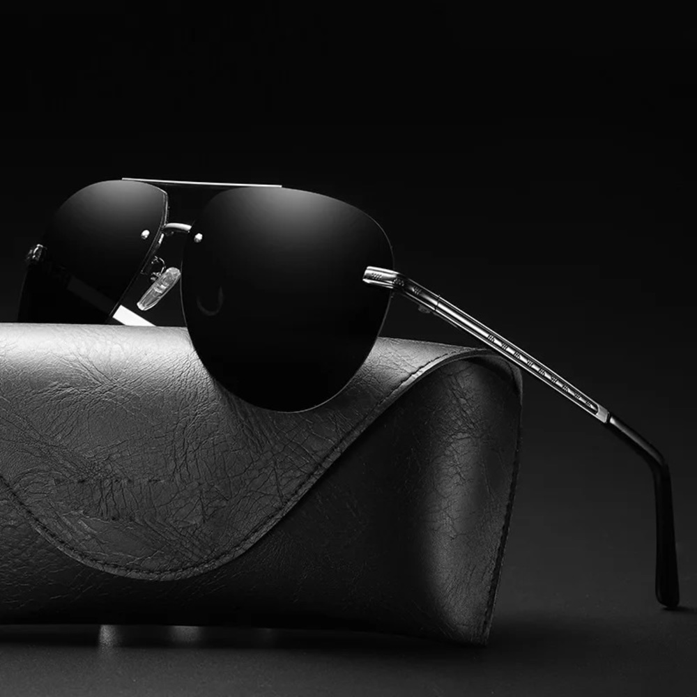 Ōvica Sunglass